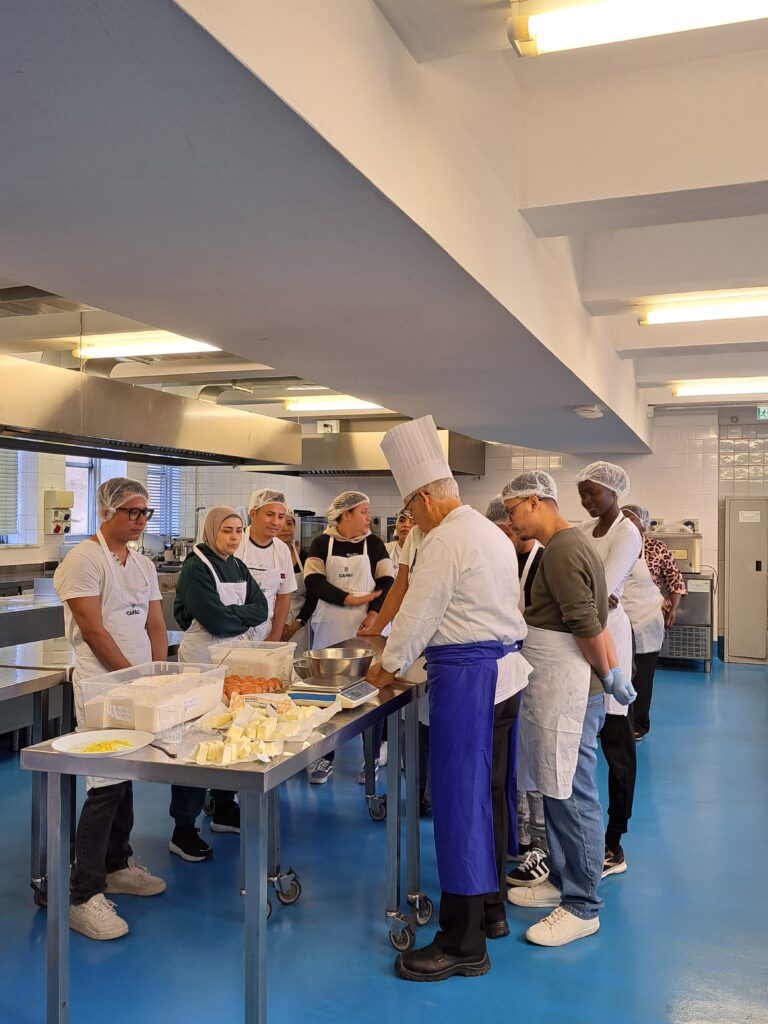 Addetto di cucina (1)